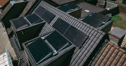 Foto van een energieinstallatie door EcoHeat Innovations. Onze installaties passen perfect in jouw visie of interieur.