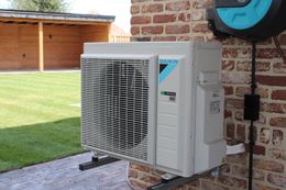 Foto van een energieinstallatie door EcoHeat Innovations. Onze installaties passen perfect in jouw visie of interieur.